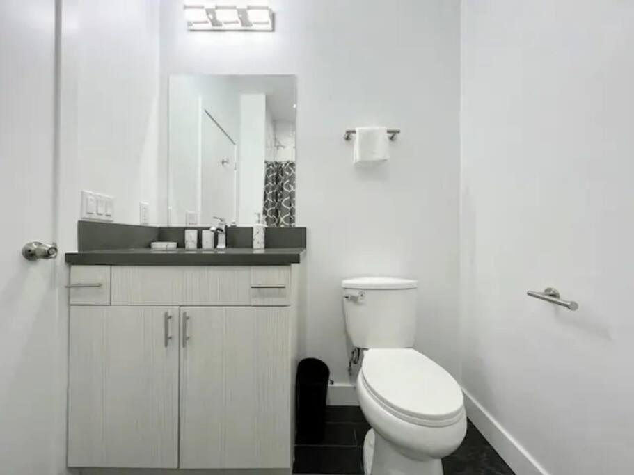 4Br Townhouse In Koreatown ลอสแอนเจลิส ภายนอก รูปภาพ