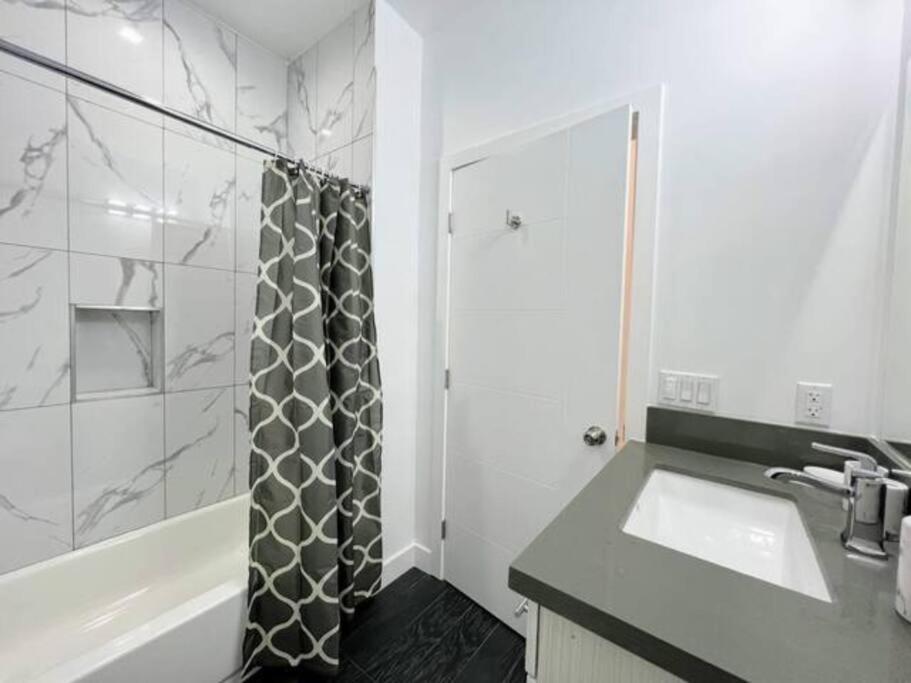 4Br Townhouse In Koreatown ลอสแอนเจลิส ภายนอก รูปภาพ