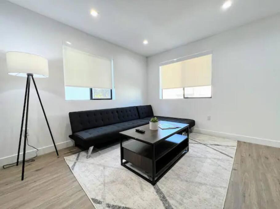 4Br Townhouse In Koreatown ลอสแอนเจลิส ภายนอก รูปภาพ